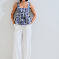 Linen top- ties back 