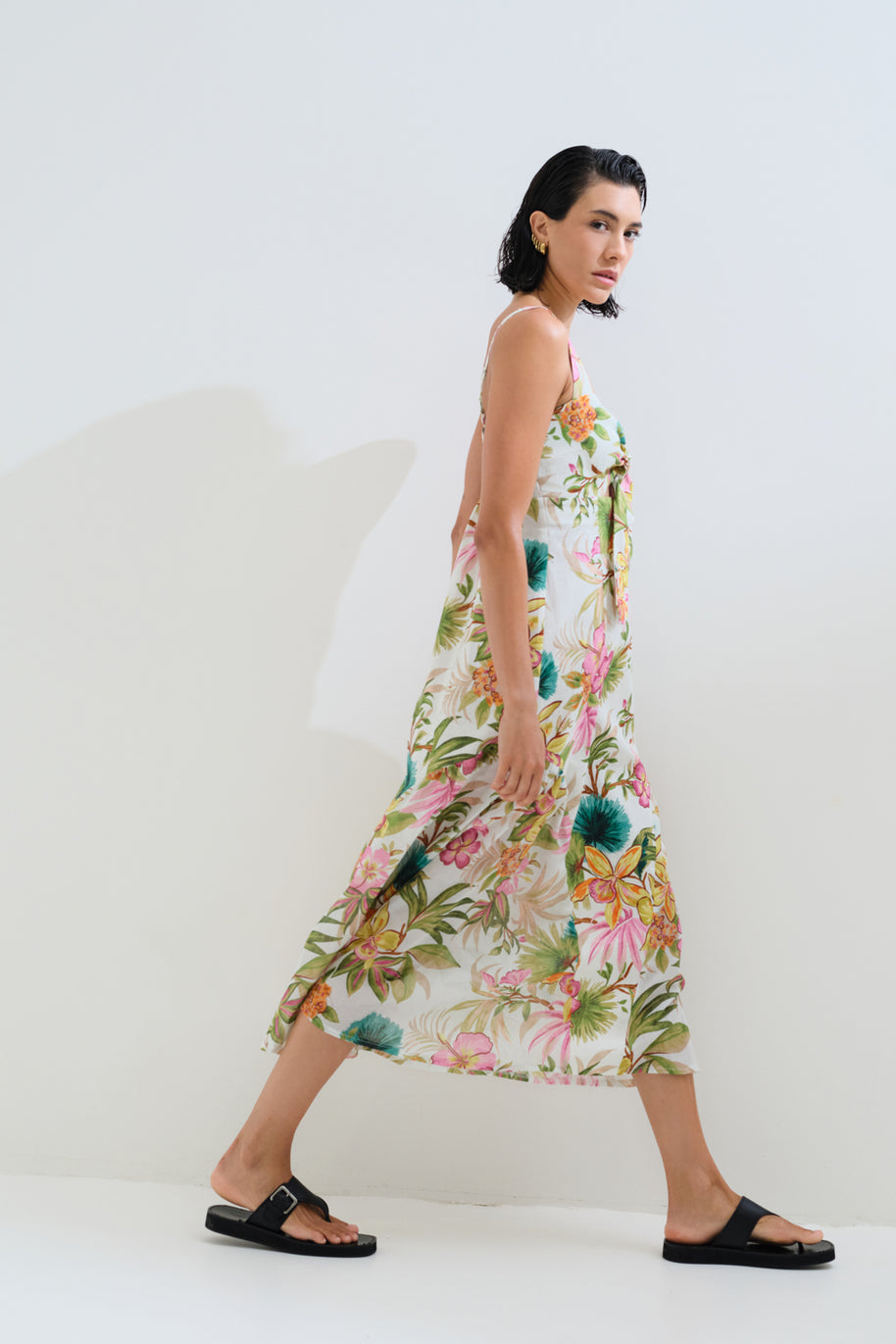 Φόρεμα λινό φλοράλ