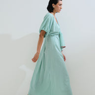 Φόρεμα ριγέ με δέσιμο