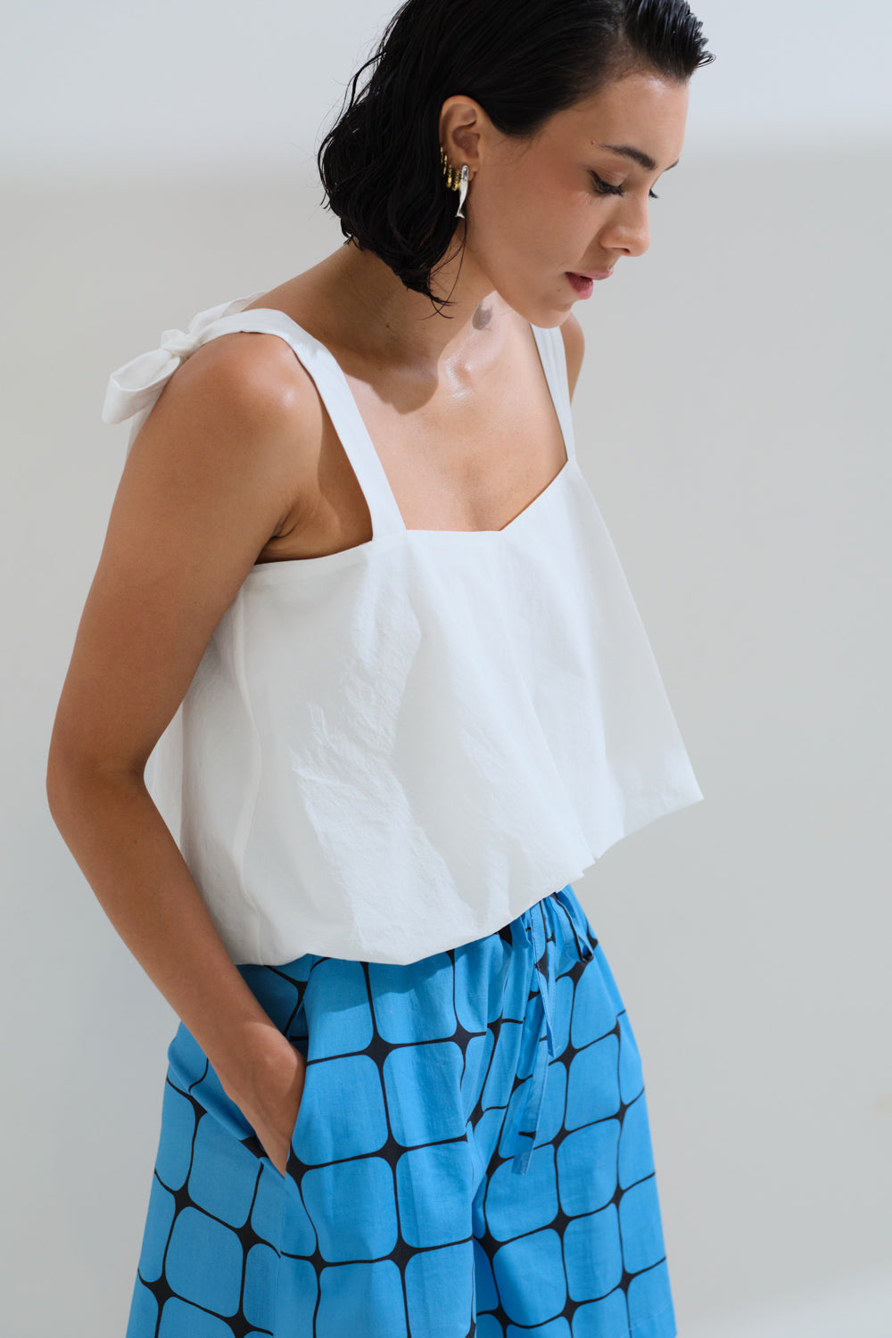 Cropped balloon top