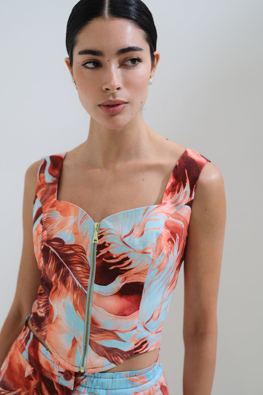 Printed top with zipper 