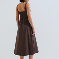 Φόρεμα μονόχρωμο άλφα γραμμή