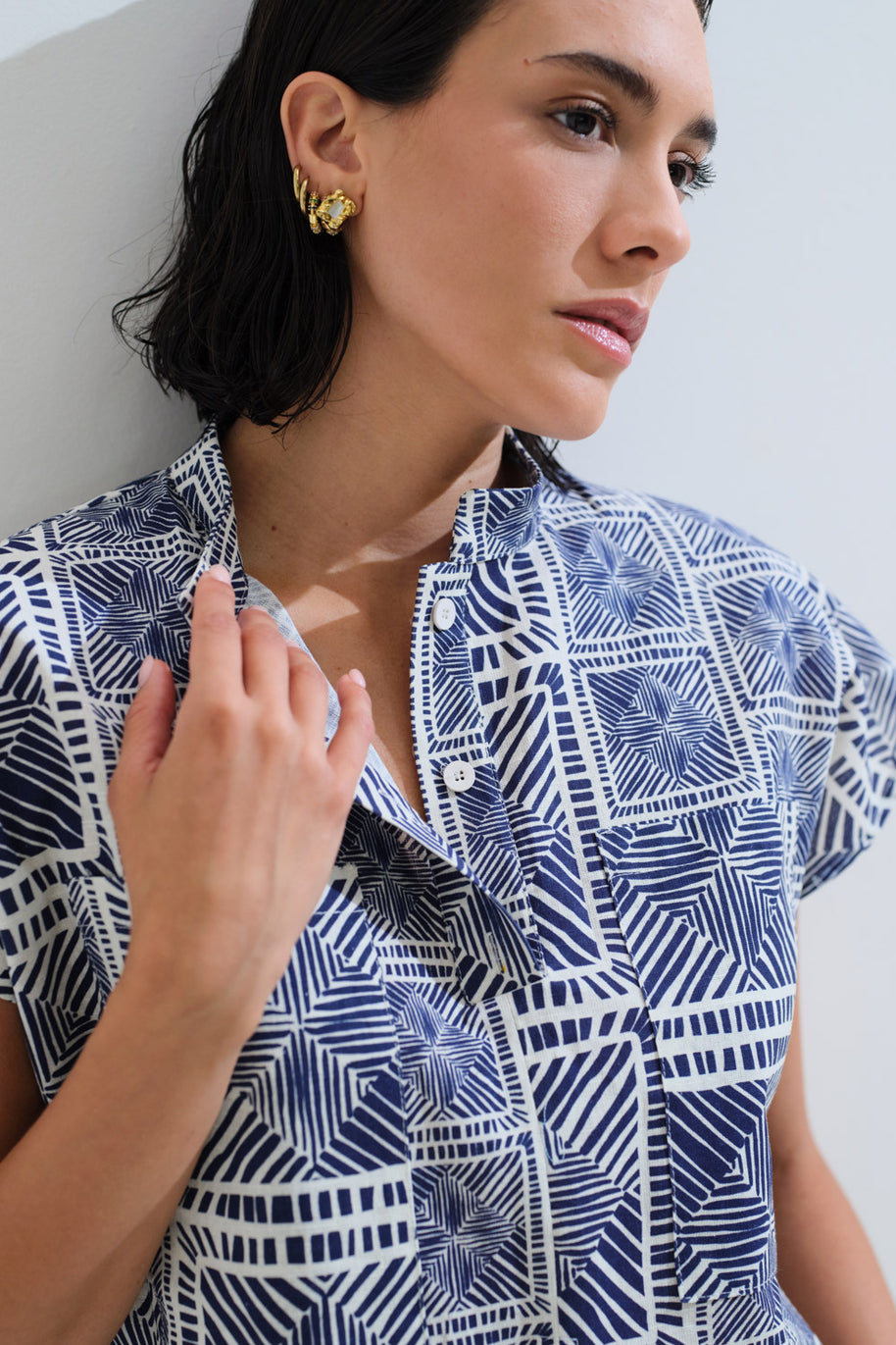 Linen blue-white blouse