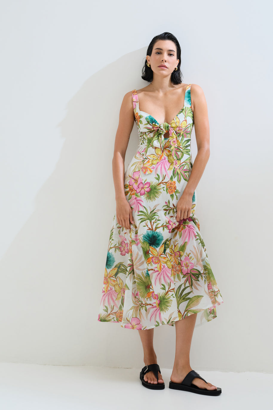 Φόρεμα λινό φλοράλ