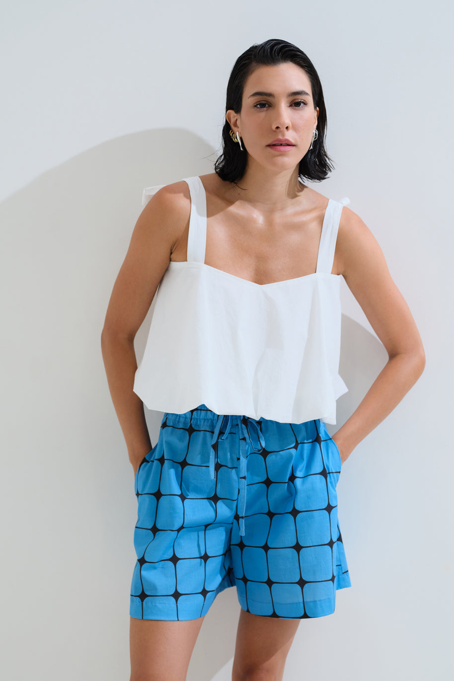 Cropped balloon top