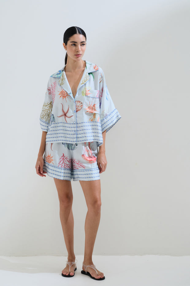 Σορτς εμπριμέ κοχύλια