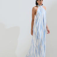 Φόρεμα έξω πλάτη