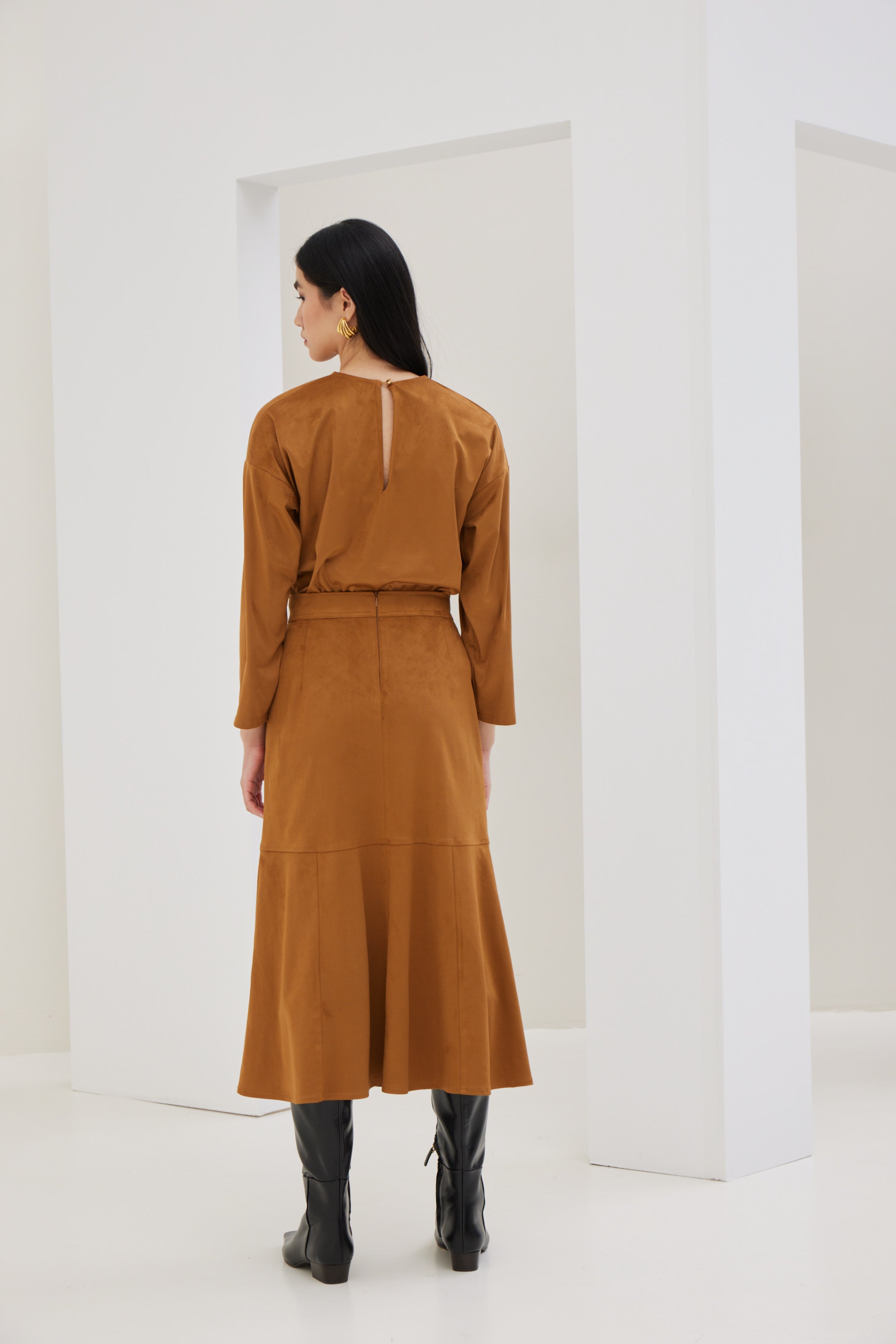 Φούστα Από Οικολογικό Σουέτ