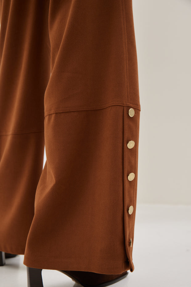 Παντελόνι με Κουμπιά Στο Τελείωμα