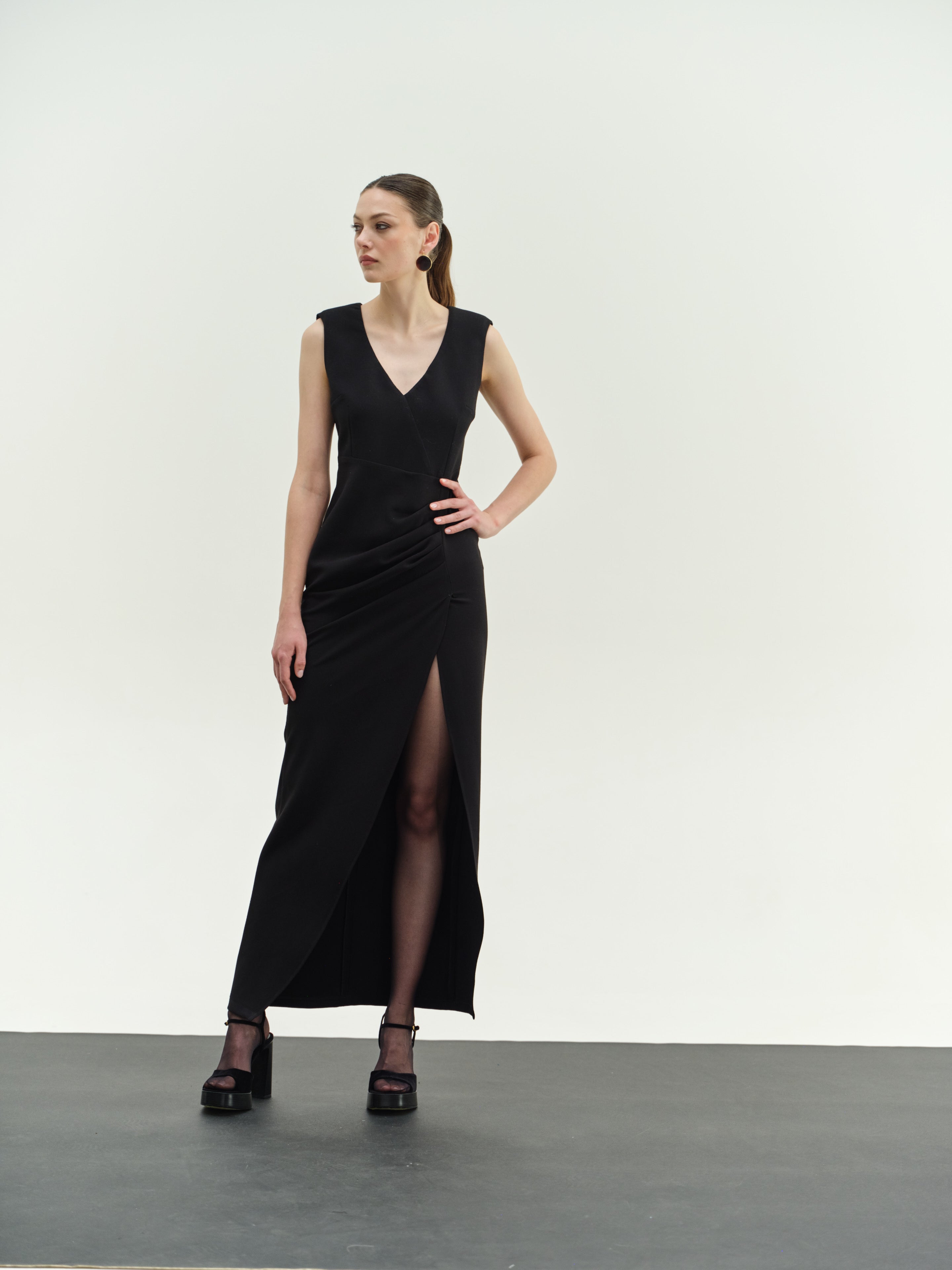 Φόρεμα μακρύ με άνοιγμα