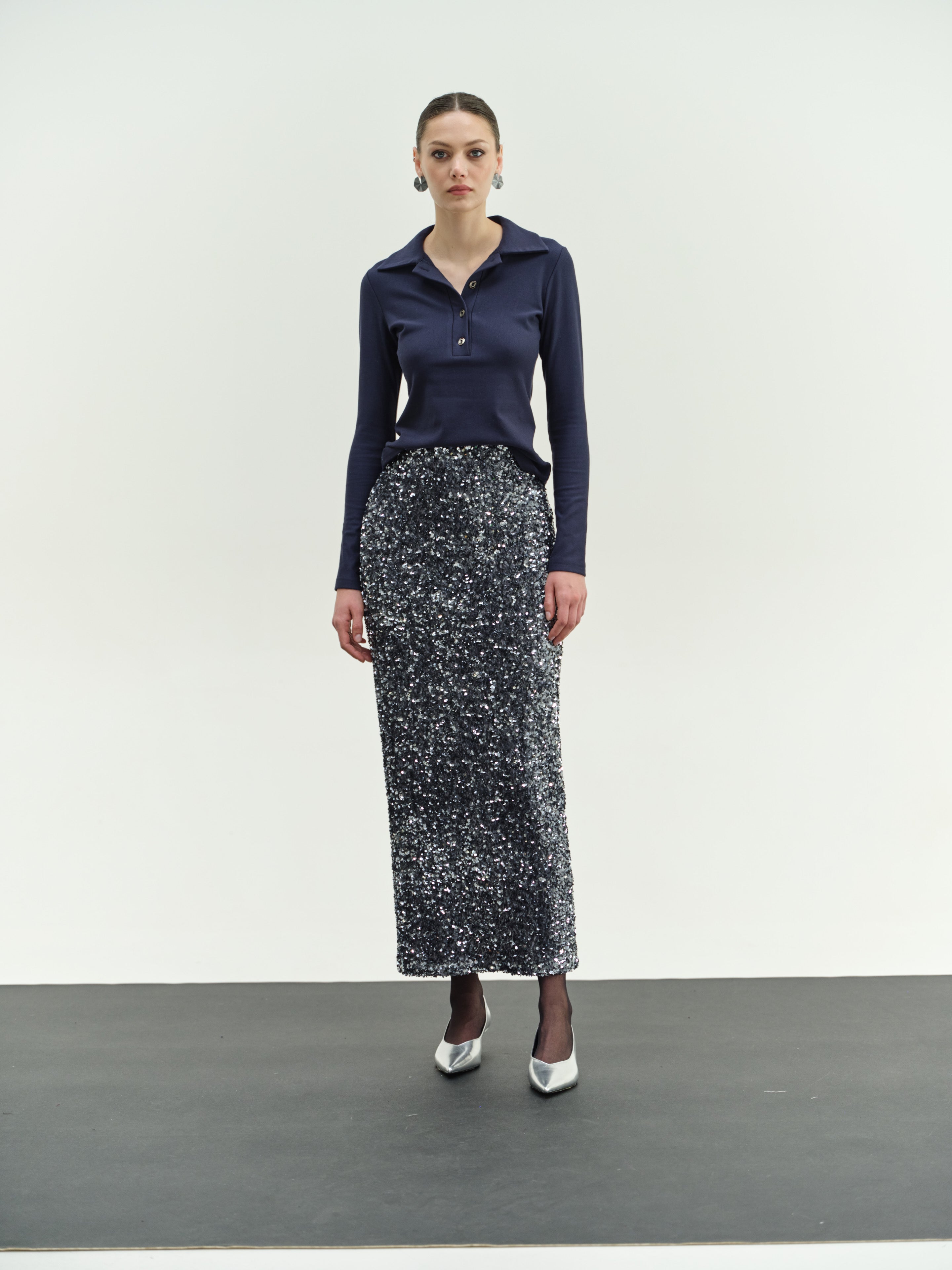 Φούστα παγιέτα midi