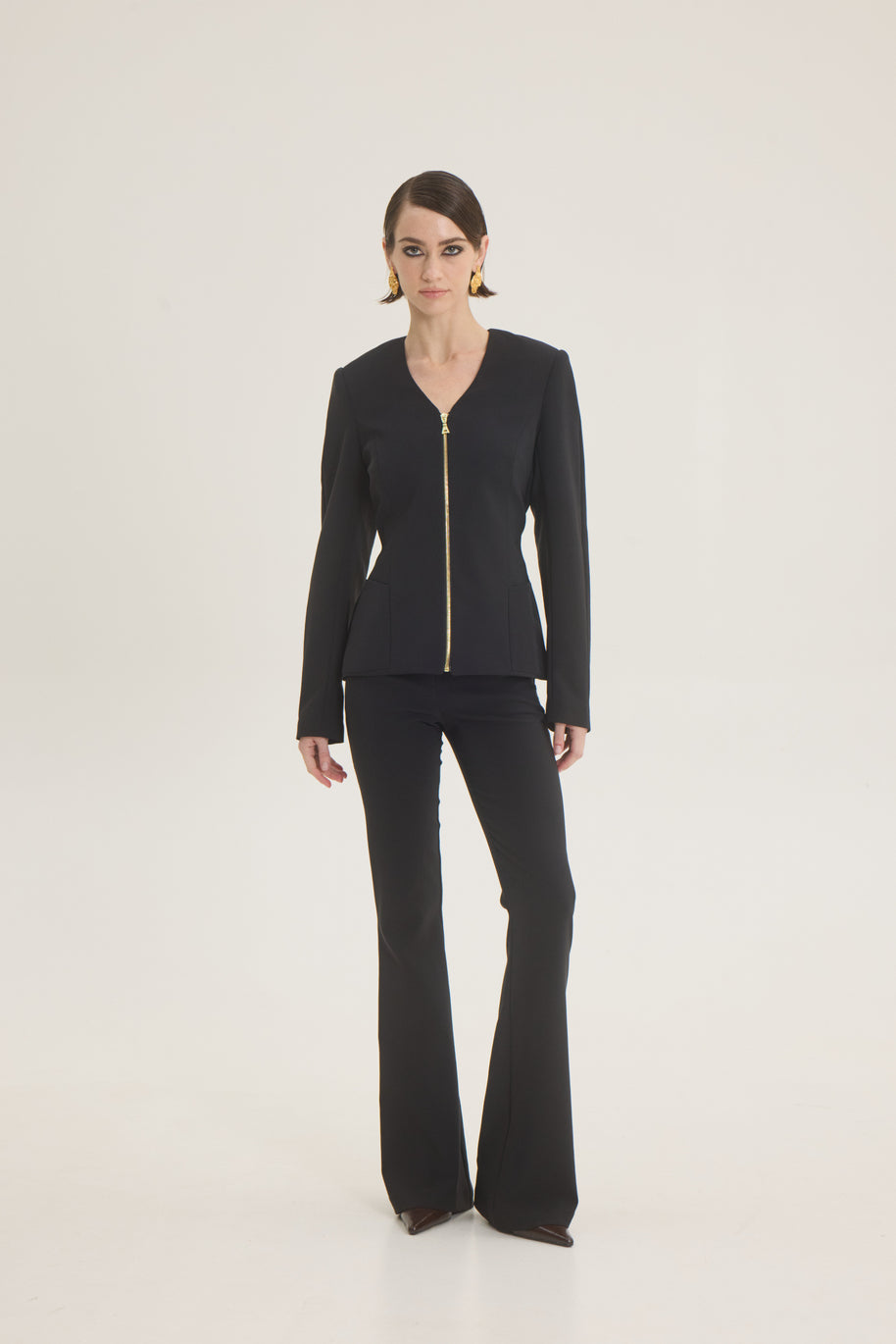 Jacket with zipper