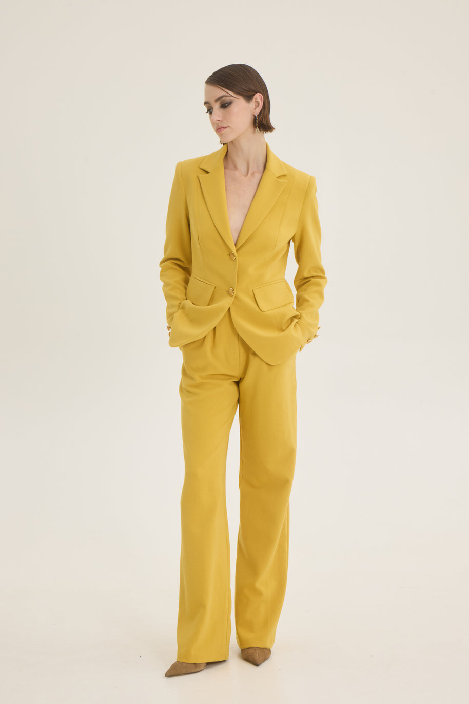 Classic crepe blazer