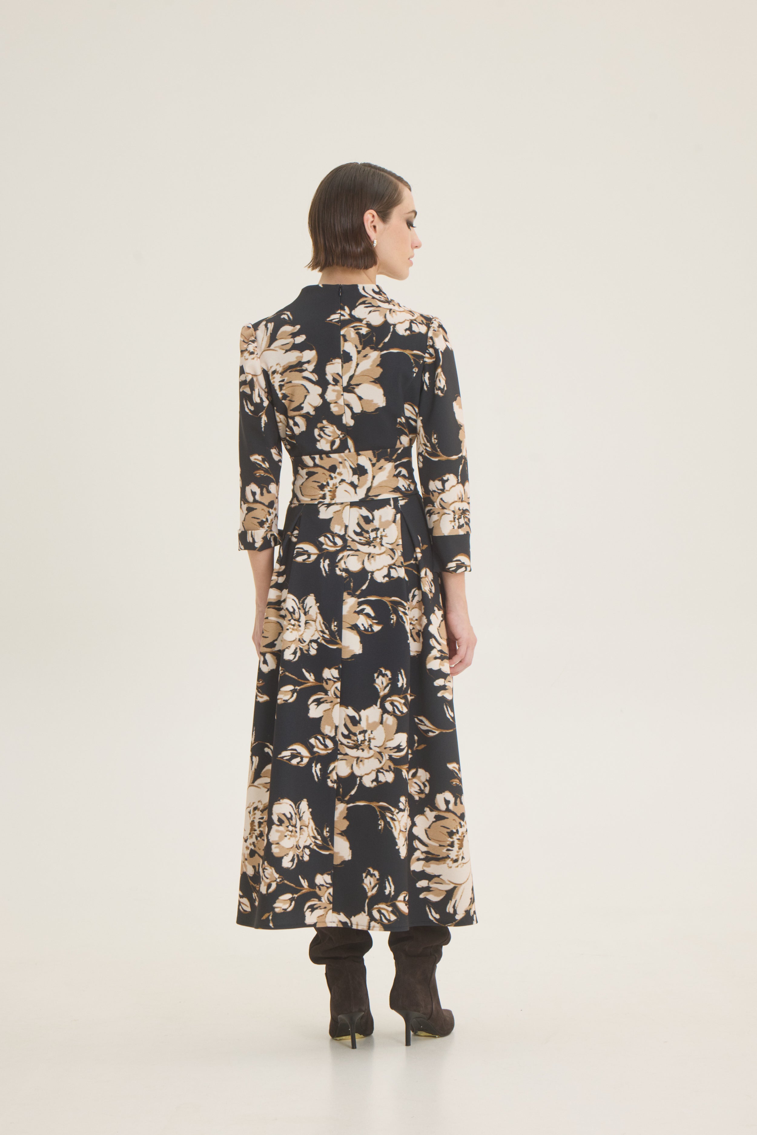 Floral pleated dress