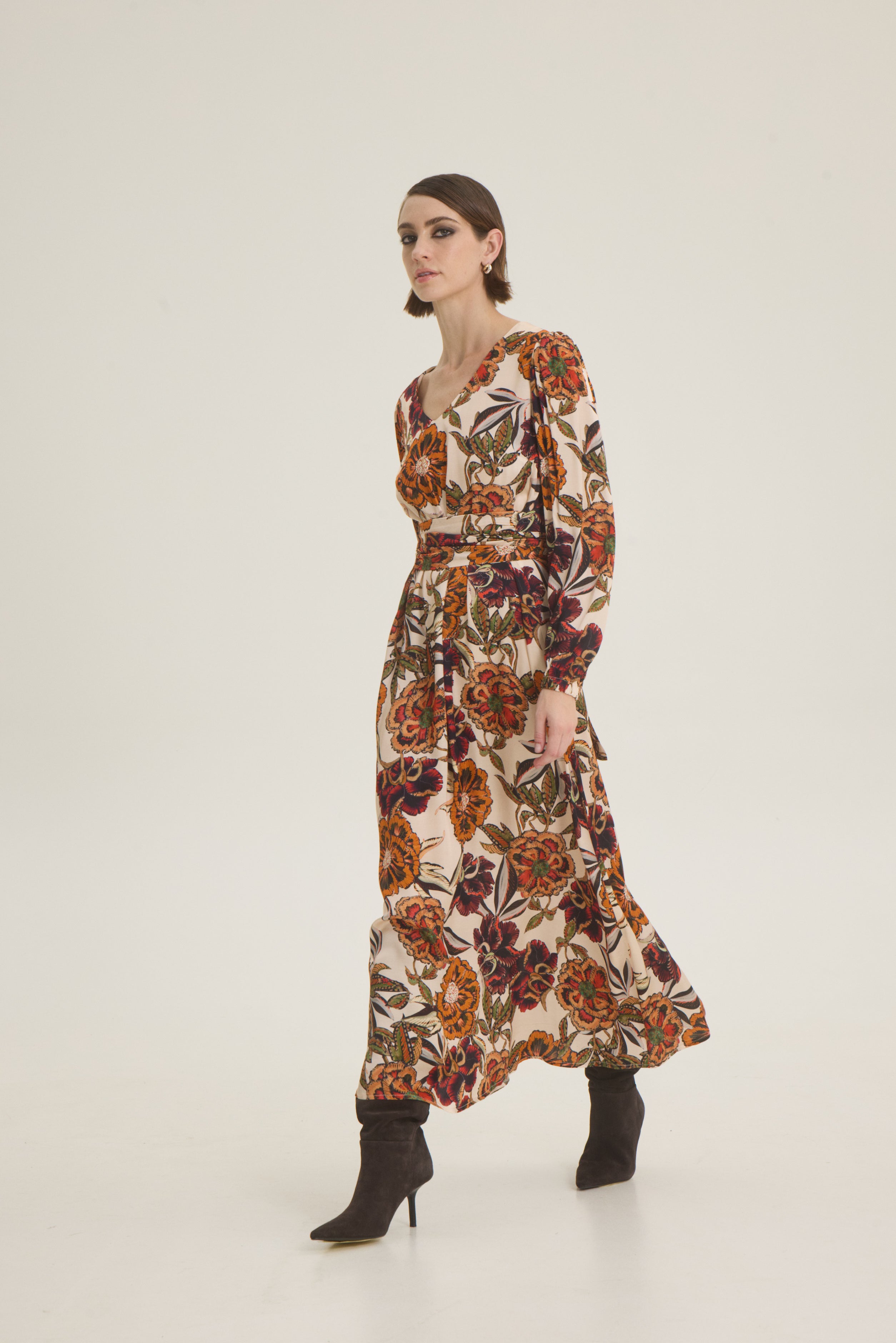 Midi floral dress with belt