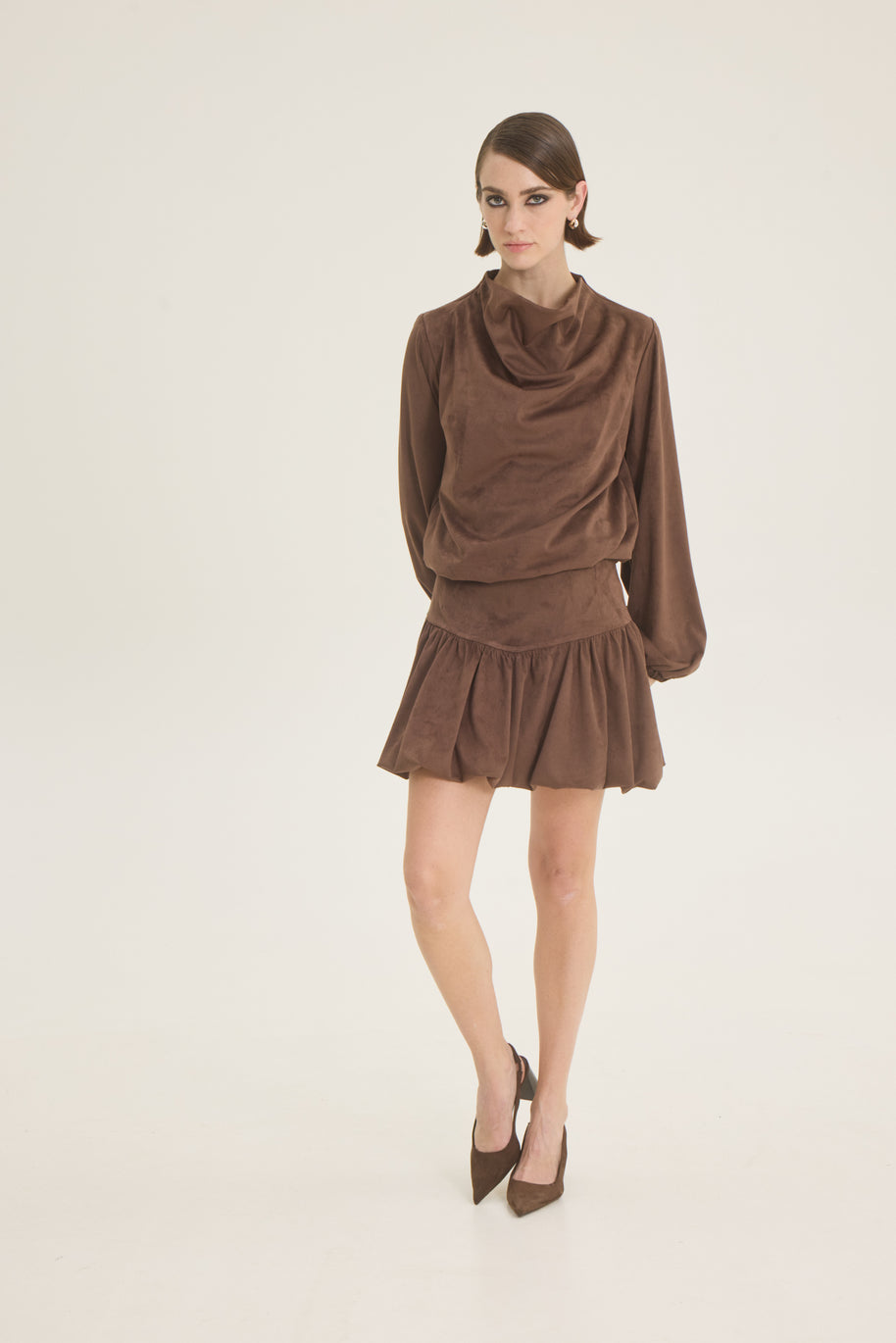 Balloon suede skirt
