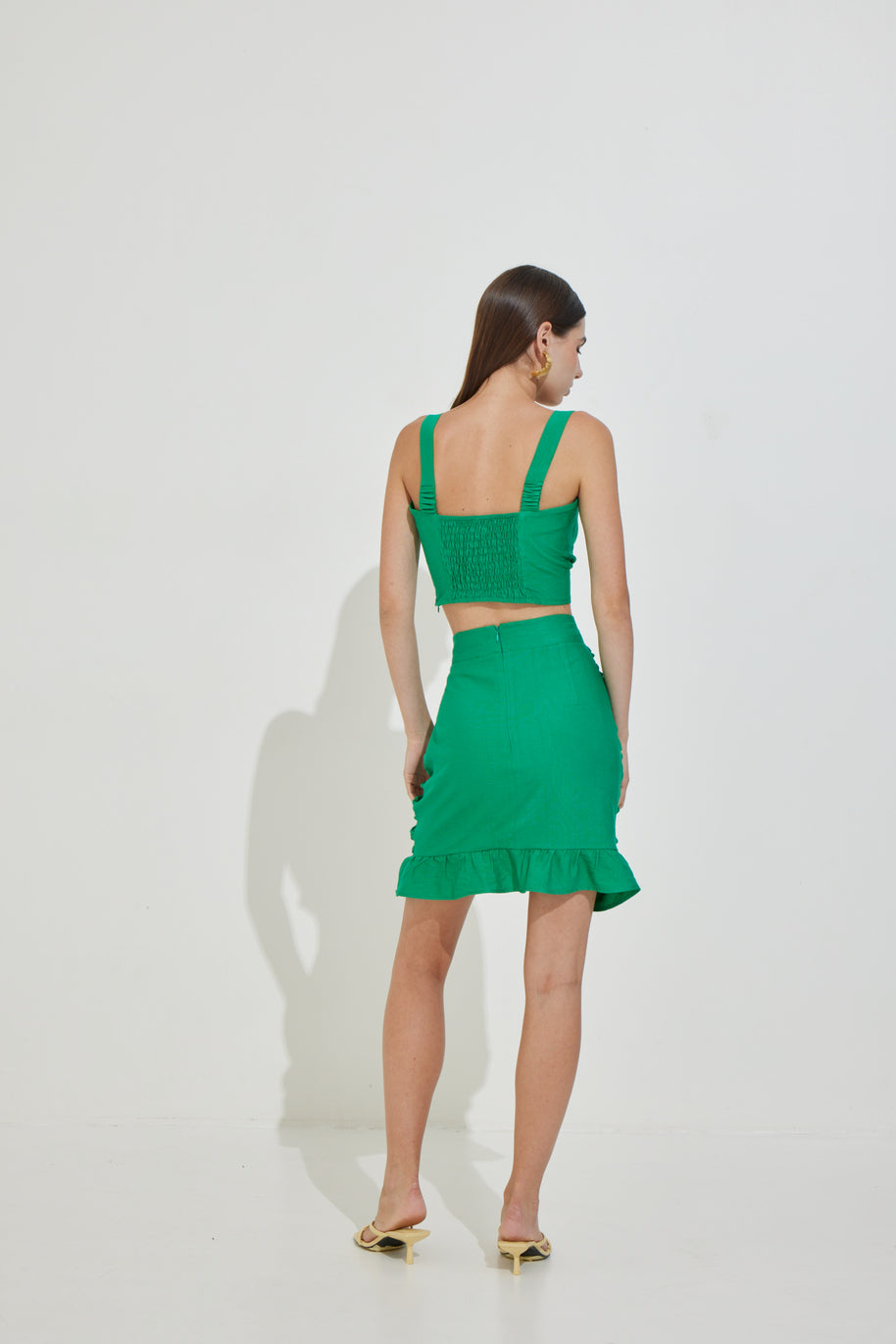 Κοντή Φούστα με Σούρα και Βολάν