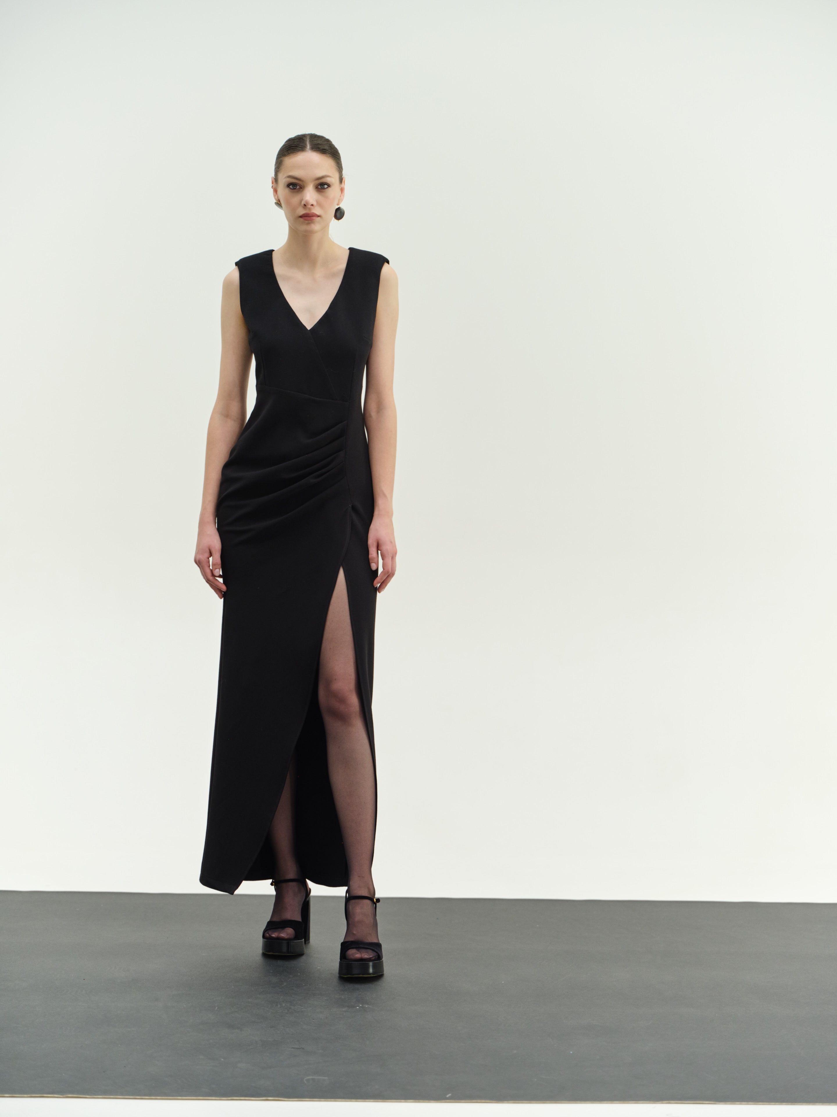 Φόρεμα μακρύ με άνοιγμα