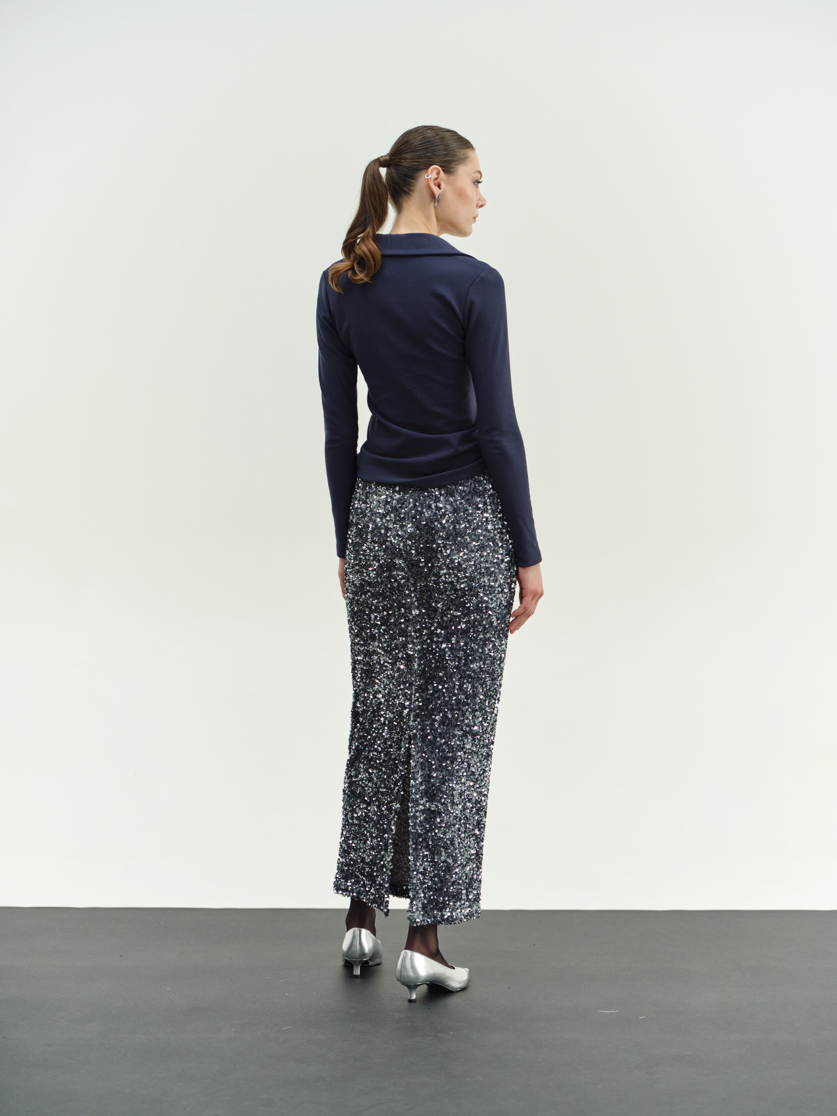 Φούστα παγιέτα midi