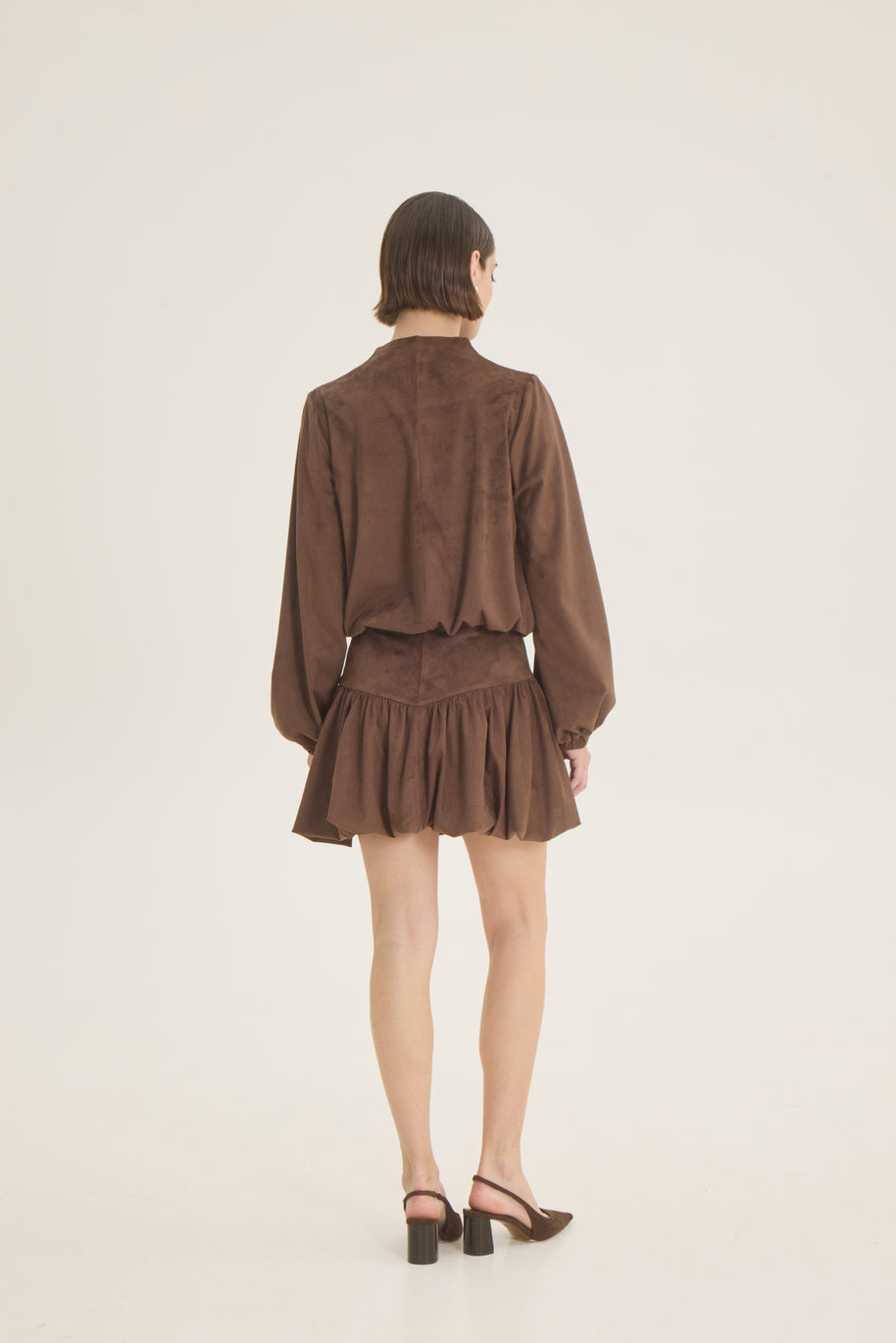 Balloon suede skirt