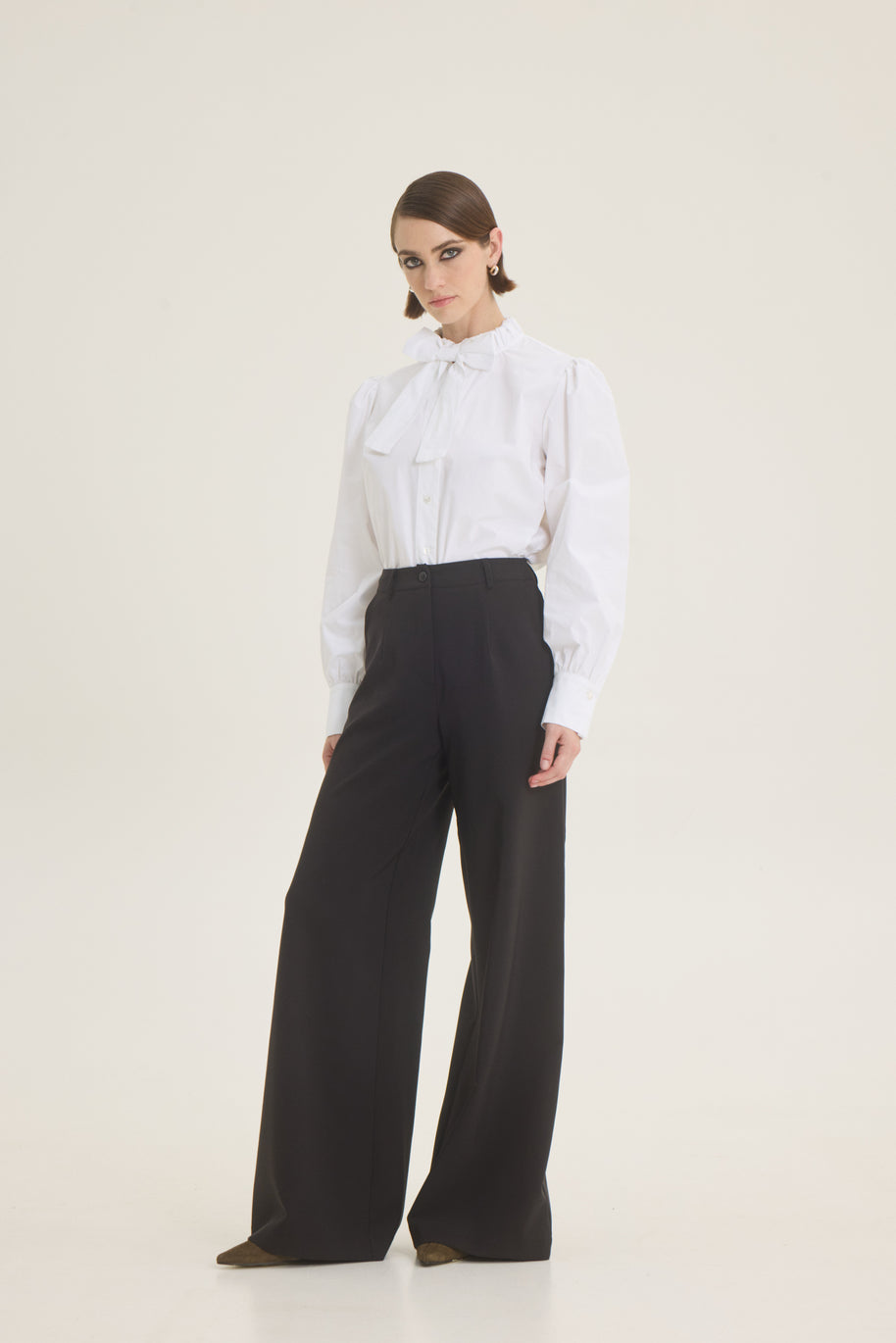 High waisted pants