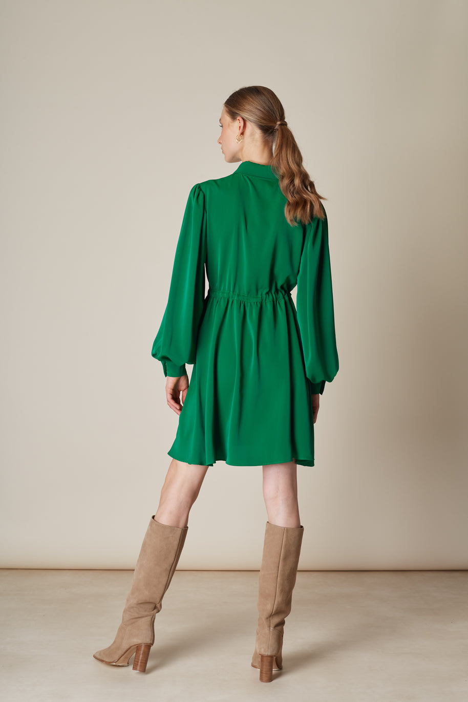 Crepe Clos Dress