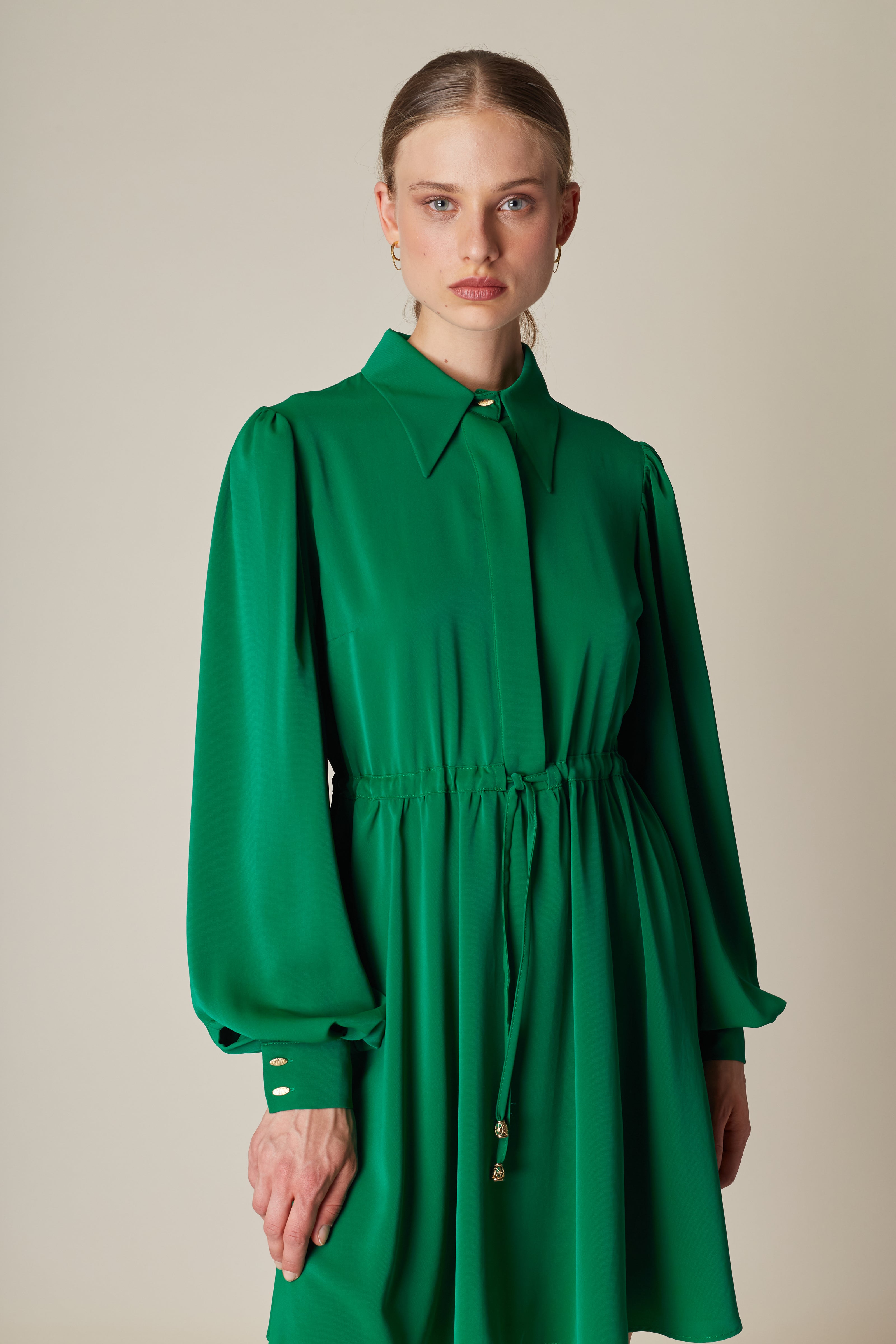 Crepe Clos Dress