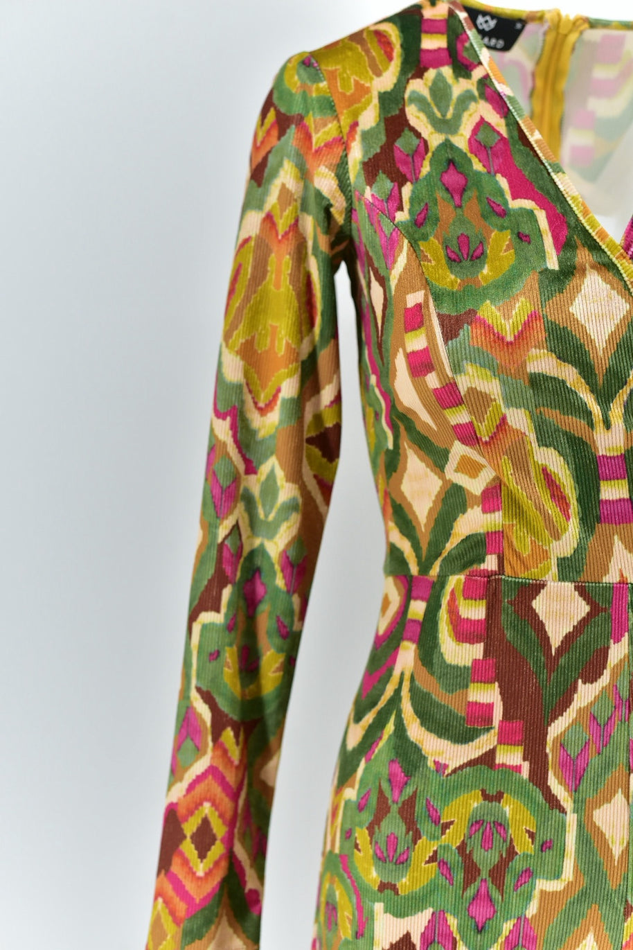 Εμπριμέ Ολόσωμη Φόρμα