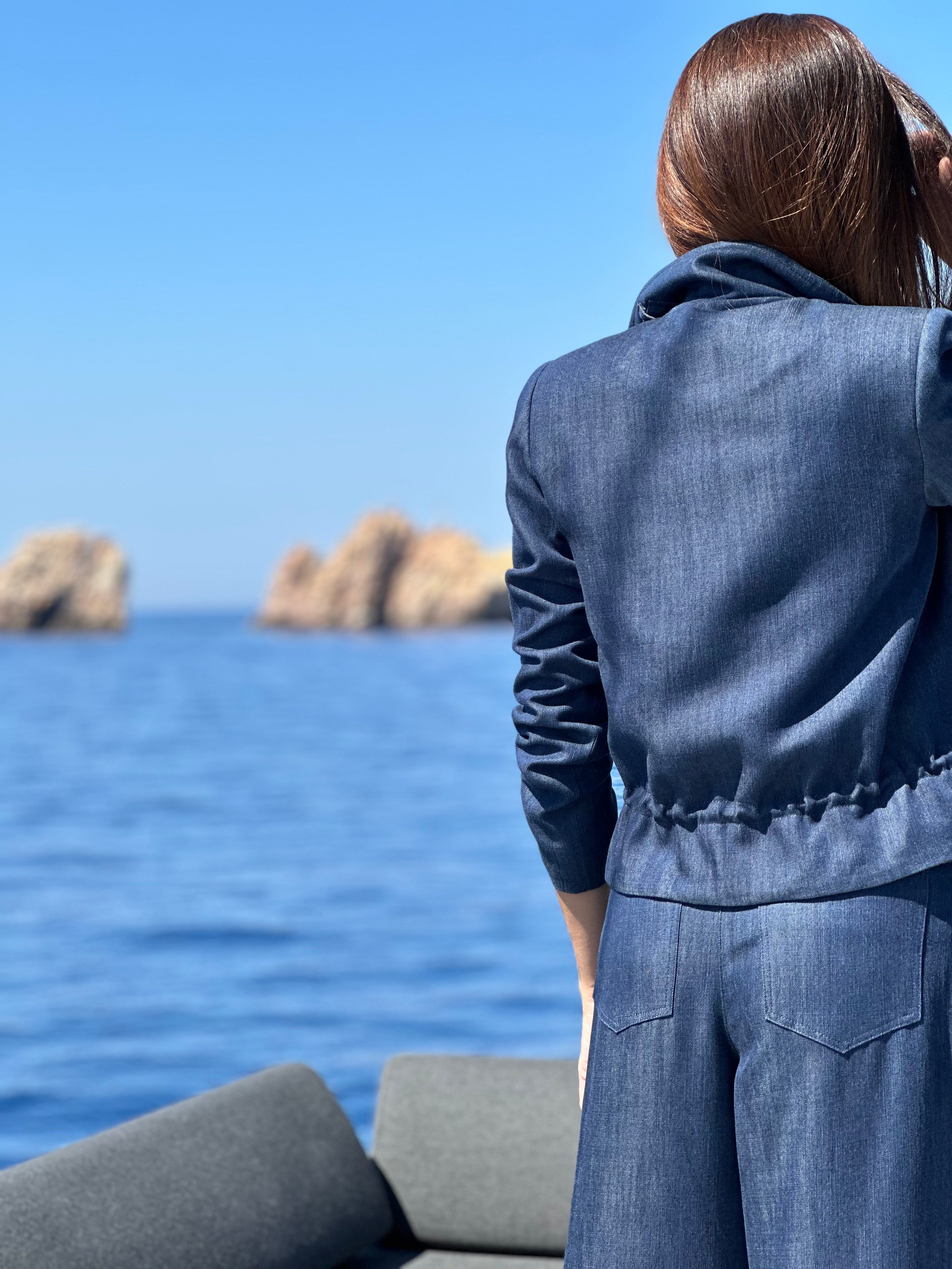 Τζιν Σακάκι