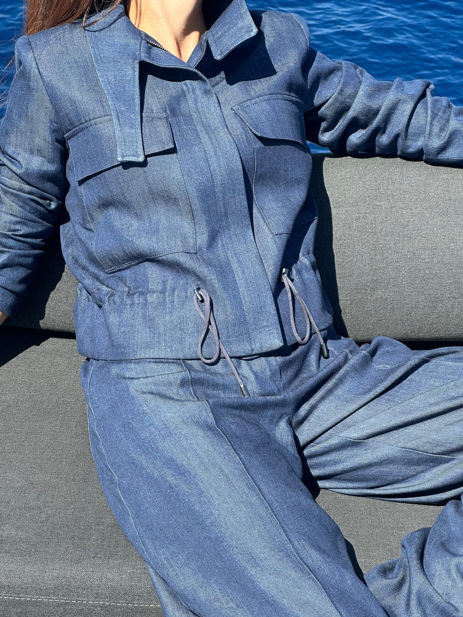 Τζιν Σακάκι