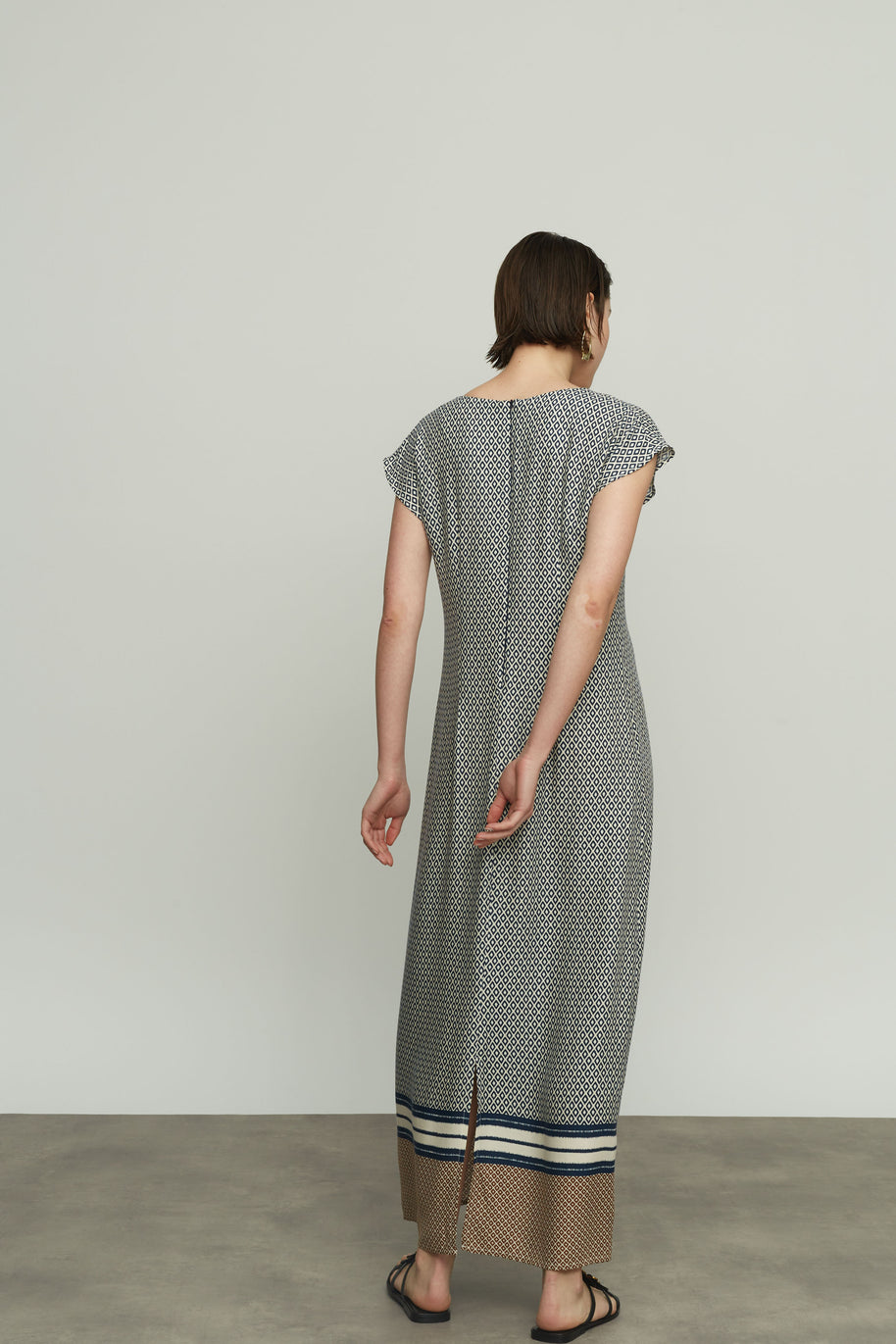 Long Dress with Neckline