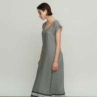 Long Dress with Neckline