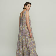 Dress in a Wide Line